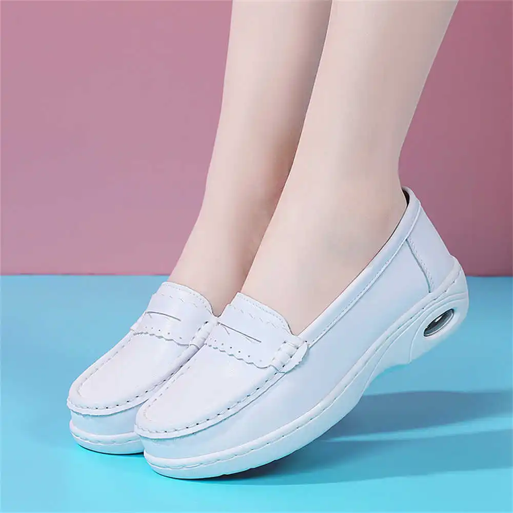 Chunky White Sole Heel Shoes O - огляд і ціна Women Shoes Types